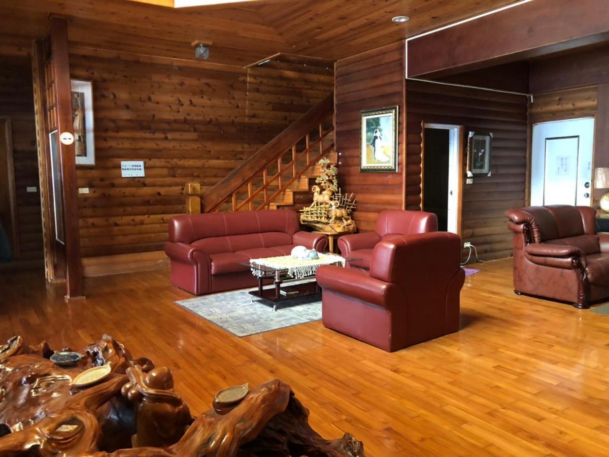 Apartamento Cingjing Brilliant Twins Of Seattle Renai Exterior foto