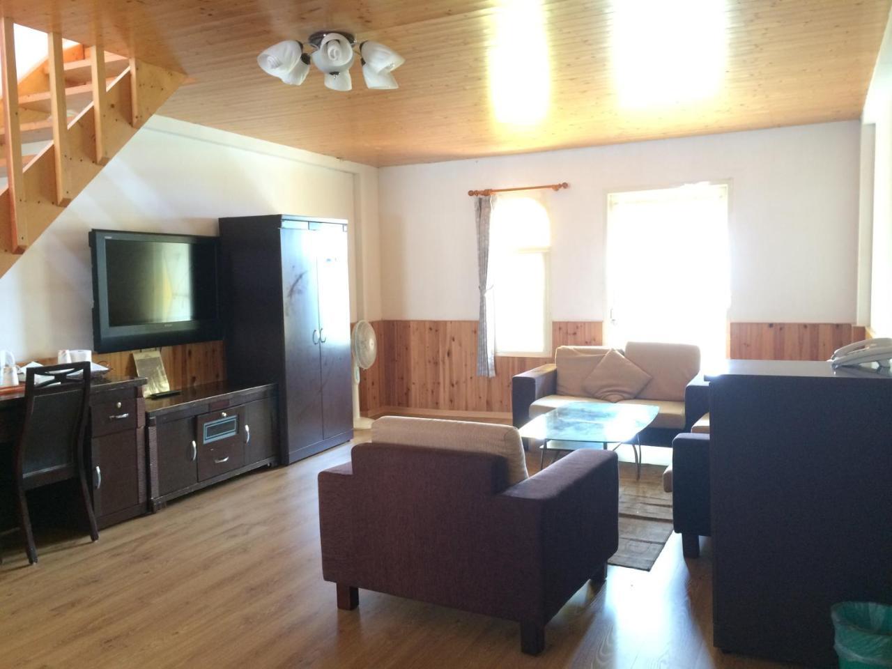 Apartamento Cingjing Brilliant Twins Of Seattle Renai Exterior foto