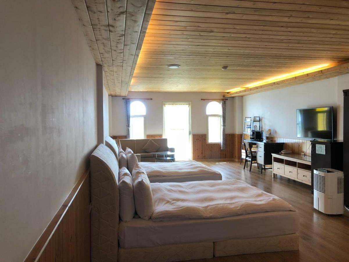 Apartamento Cingjing Brilliant Twins Of Seattle Renai Exterior foto